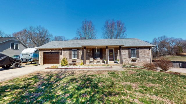 1075 Heatherwood Rd, Pleasant View, TN 37146