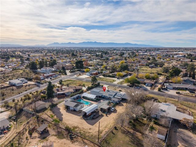 16464 Desert Knoll Drive, Victorville, CA 92395