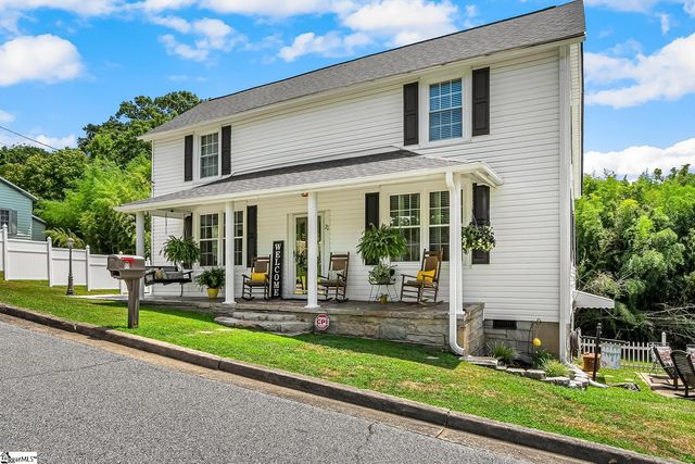 22 Hammett Street, Piedmont, SC 29673