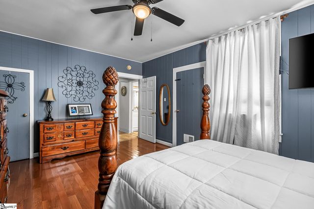 22 Hammett Street, Piedmont, SC 29673