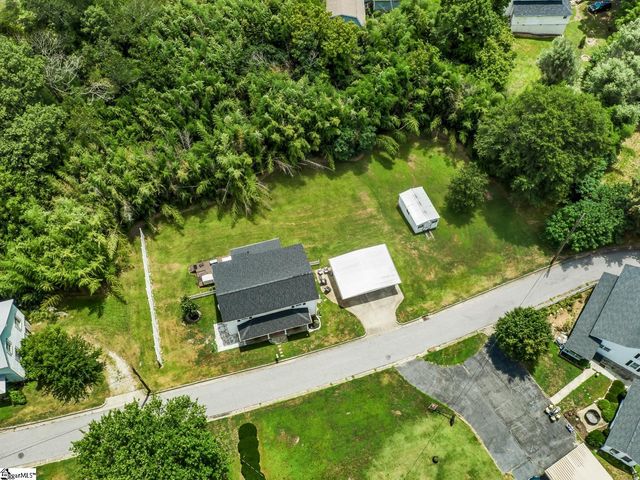 22 Hammett Street, Piedmont, SC 29673