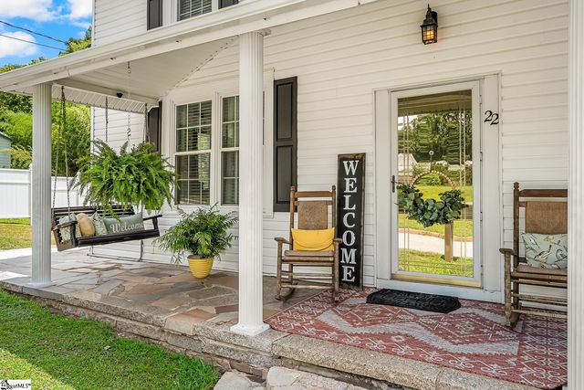 22 Hammett Street, Piedmont, SC 29673
