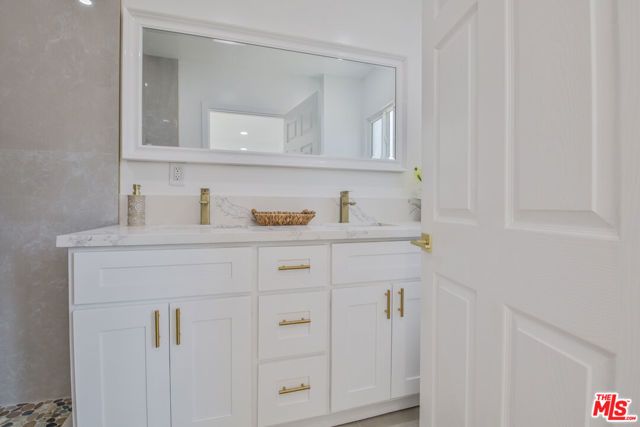 4328 Brighton Avenue, Los Angeles, CA 90062