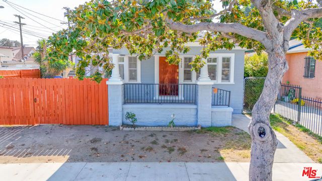 4328 Brighton Avenue, Los Angeles, CA 90062