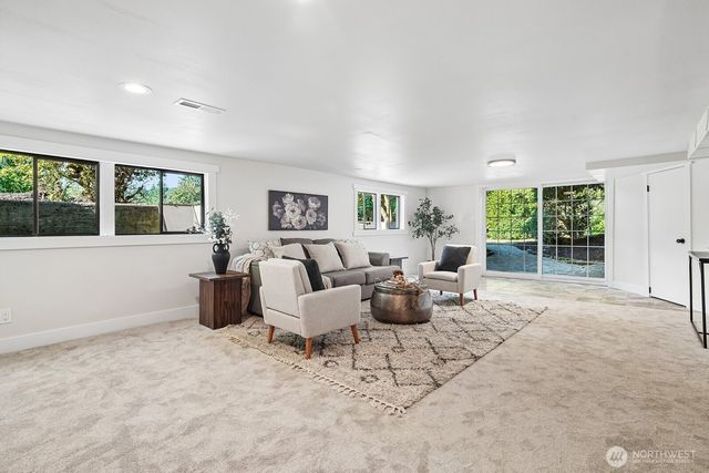 15825 SE 116th Street, Renton, WA 98059