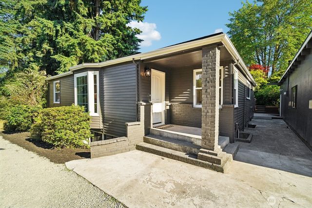 15825 SE 116th Street, Renton, WA 98059