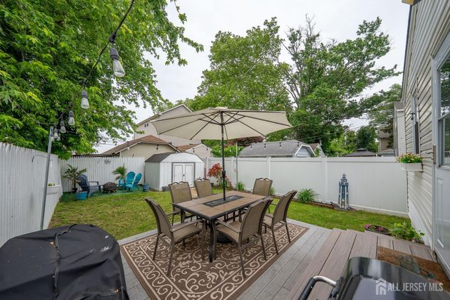284 Shoreland Circle, Old Bridge, NJ 08879