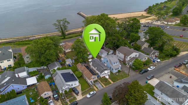 284 Shoreland Circle, Old Bridge, NJ 08879