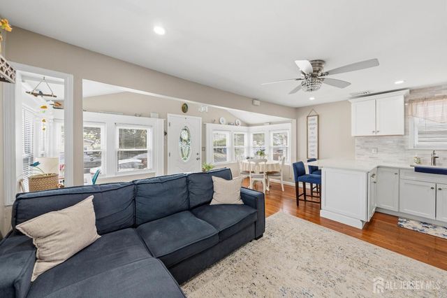 284 Shoreland Circle, Old Bridge, NJ 08879