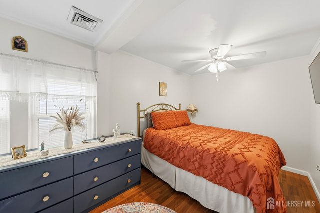 284 Shoreland Circle, Old Bridge, NJ 08879