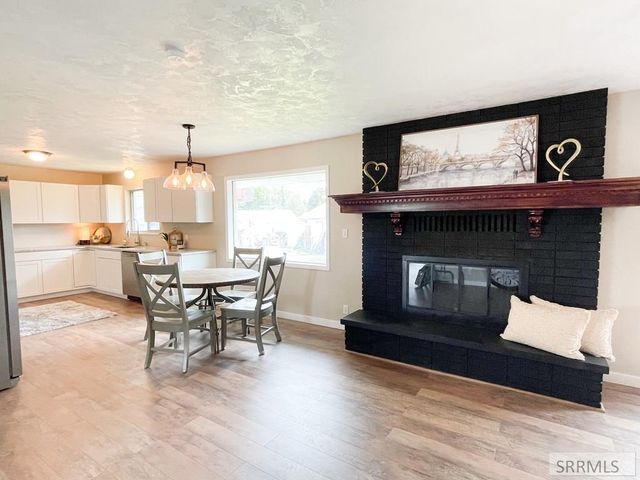 375 N Freeman Avenue, Idaho Falls, ID 83401