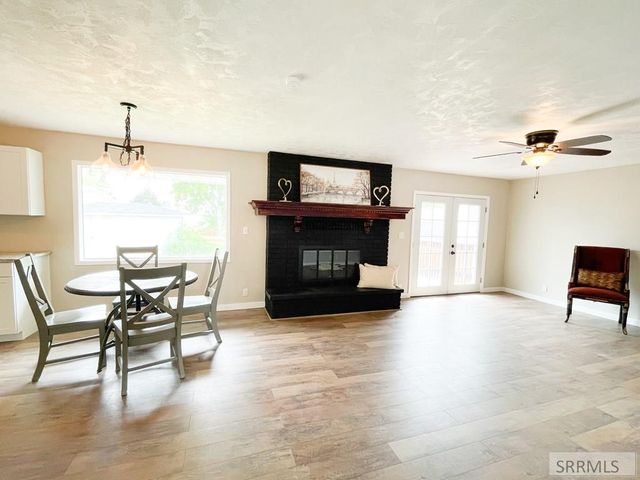 375 N Freeman Avenue, Idaho Falls, ID 83401