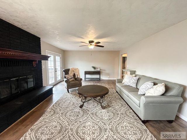 375 N Freeman Avenue, Idaho Falls, ID 83401
