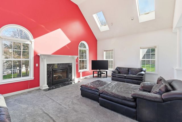 24 Scott Drive, Merrimack, NH 03054