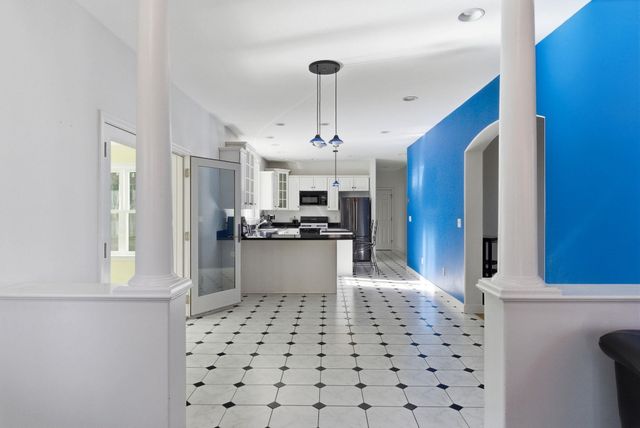 24 Scott Drive, Merrimack, NH 03054