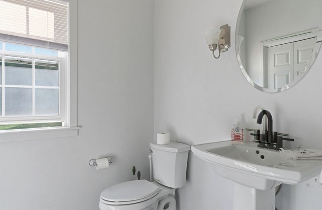 24 Scott Drive, Merrimack, NH 03054