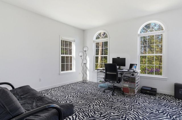 24 Scott Drive, Merrimack, NH 03054