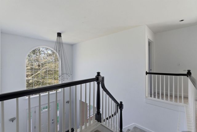 24 Scott Drive, Merrimack, NH 03054