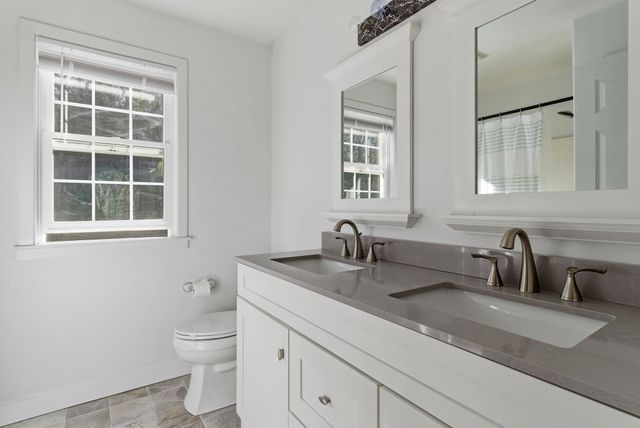 24 Scott Drive, Merrimack, NH 03054