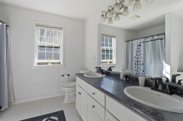 24 Scott Drive, Merrimack, NH 03054