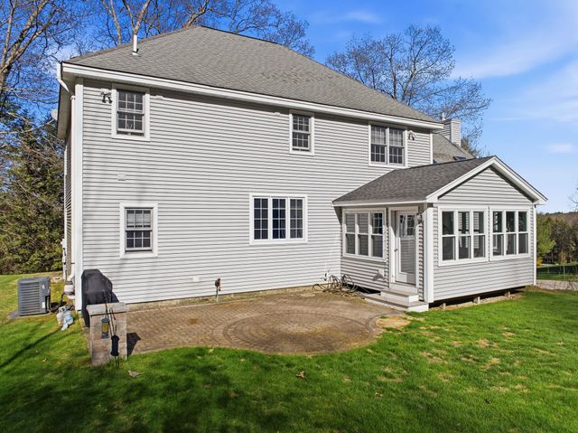 24 Scott Drive, Merrimack, NH 03054