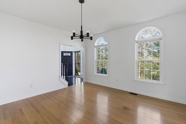 24 Scott Drive, Merrimack, NH 03054