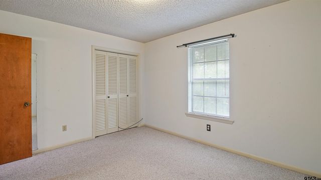 310 Graham, Mineola, TX 75773