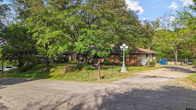 310 Graham, Mineola, TX 75773