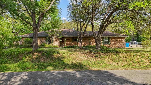 310 Graham, Mineola, TX 75773