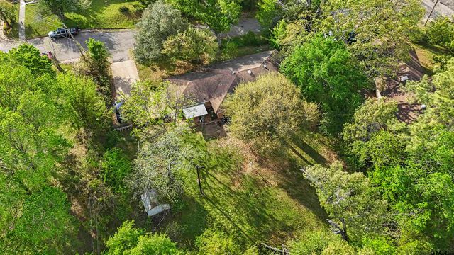 310 Graham, Mineola, TX 75773