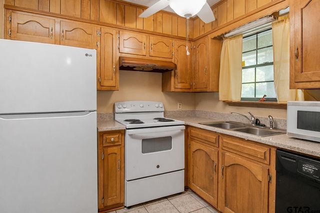 310 Graham, Mineola, TX 75773