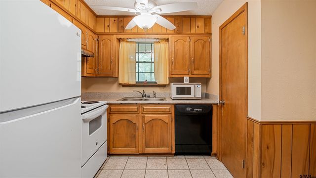 310 Graham, Mineola, TX 75773