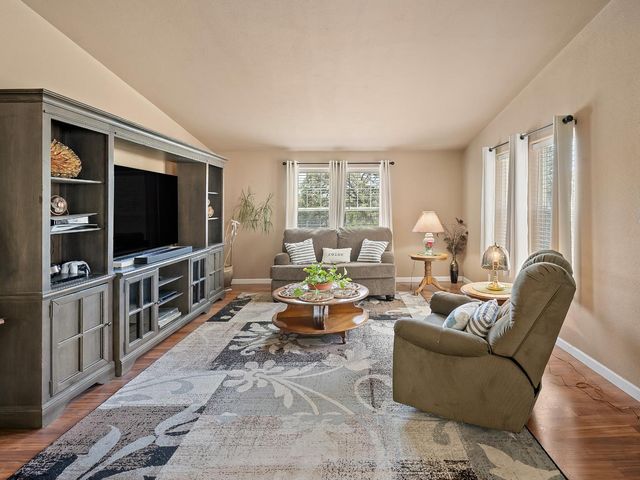 4848 Evanwood Dr, Shingle Springs, CA 95682