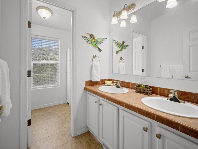 4848 Evanwood Dr, Shingle Springs, CA 95682