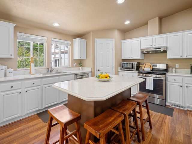 4848 Evanwood Dr, Shingle Springs, CA 95682