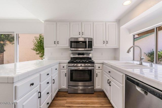 5842 Cape Horn Drive, Agoura Hills, CA 91301