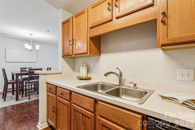 3956 Town Center Road, Harrisburg, NC 28075