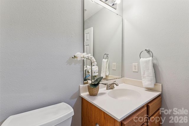 3956 Town Center Road, Harrisburg, NC 28075