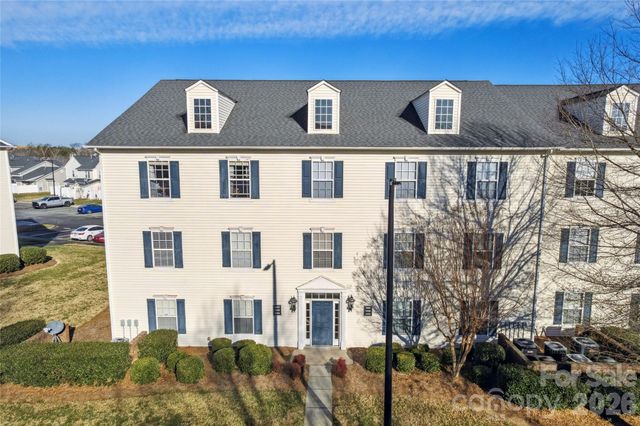 3956 Town Center Road, Harrisburg, NC 28075