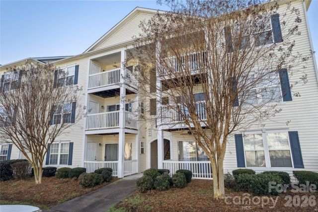 3956 Town Center Road, Harrisburg, NC 28075