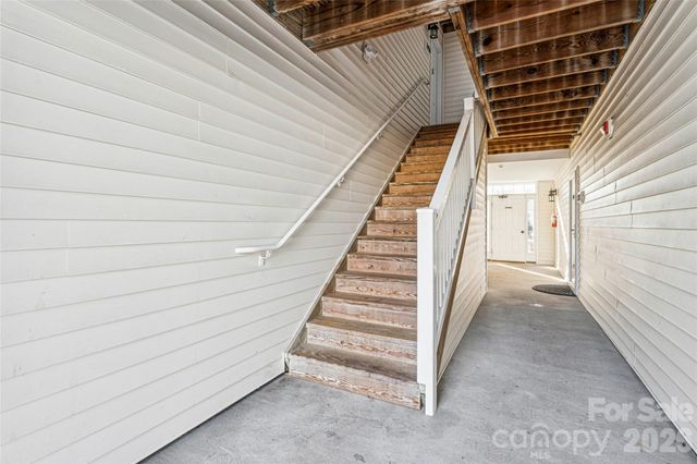 3956 Town Center Road, Harrisburg, NC 28075