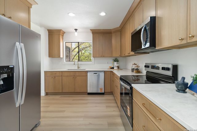 15606 Powder River, San Antonio, TX 78232