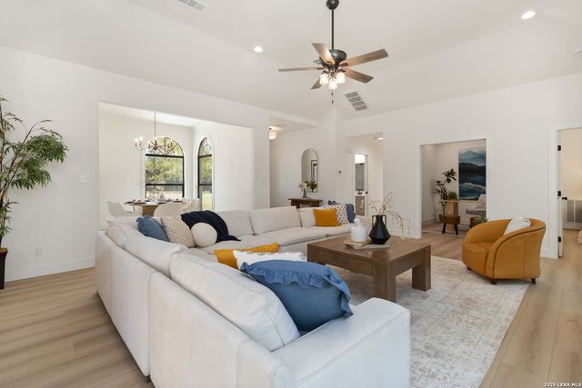 15606 Powder River, San Antonio, TX 78232