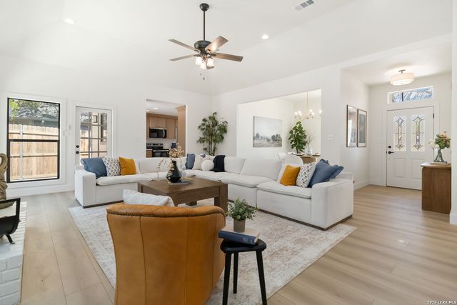 15606 Powder River, San Antonio, TX 78232