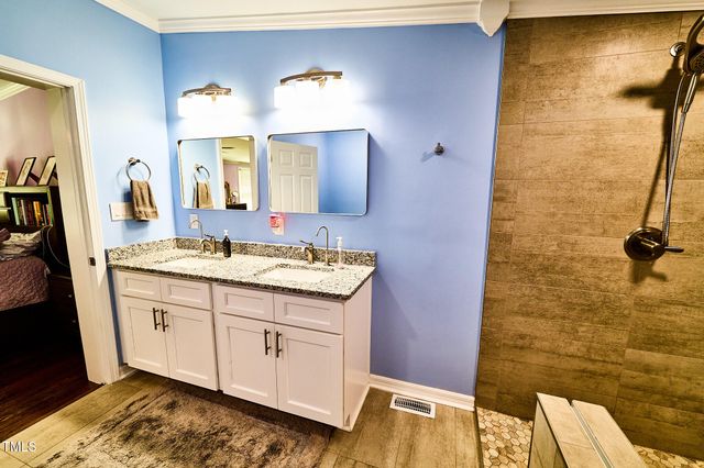 5612 Baggett Lane, Hope Mills, NC 28348