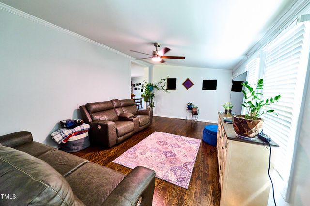 5612 Baggett Lane, Hope Mills, NC 28348