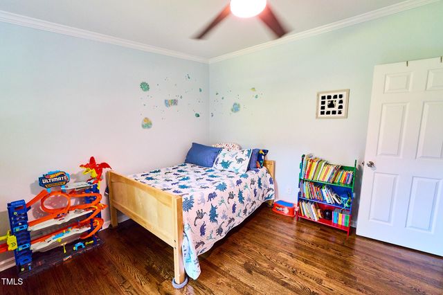 5612 Baggett Lane, Hope Mills, NC 28348