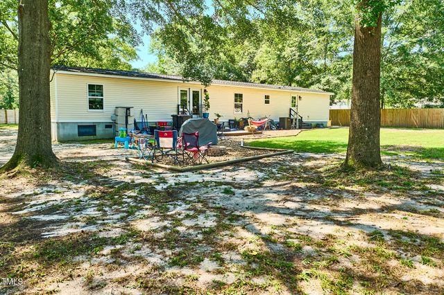 5612 Baggett Lane, Hope Mills, NC 28348