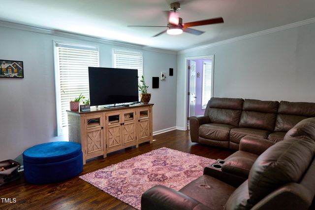 5612 Baggett Lane, Hope Mills, NC 28348