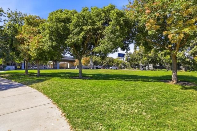 20 Ryland Park Drive 207, San Jose, CA 95110